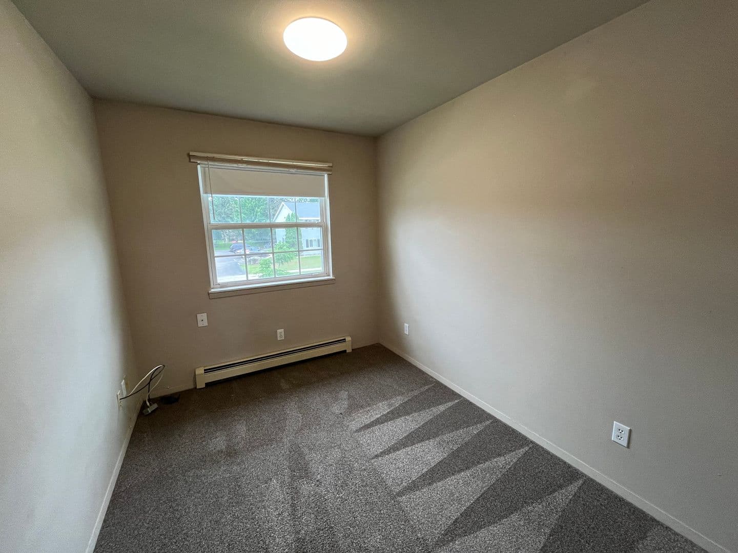 Stevens Point Apartment: 2448 4th Ave