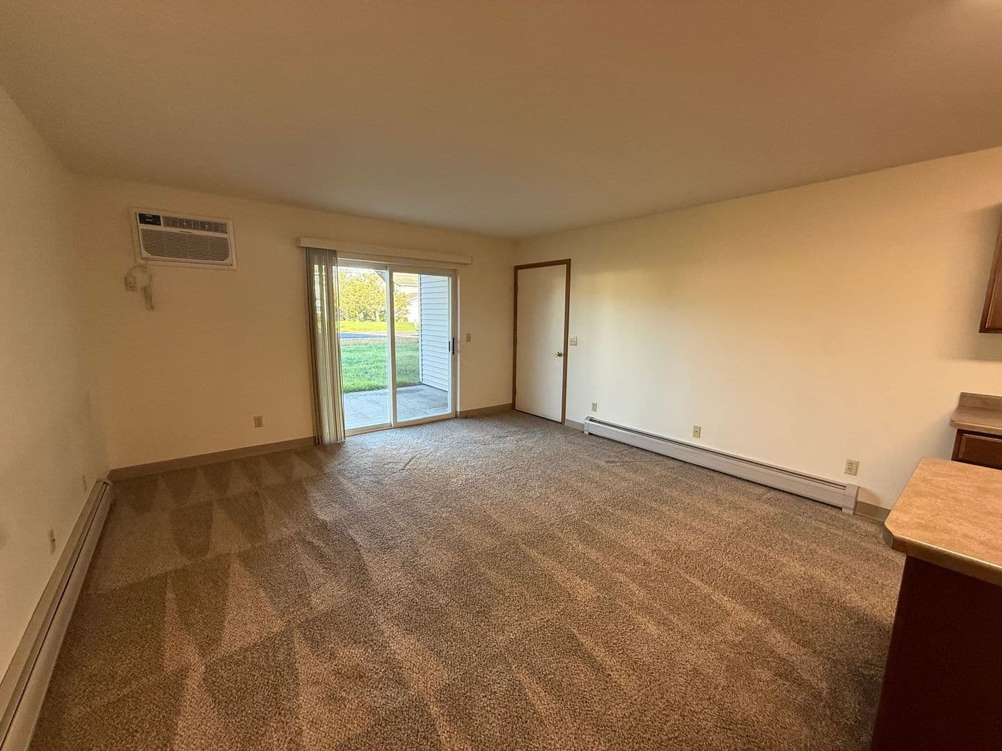 Plover Apartment: 3110 Wilson Avenue