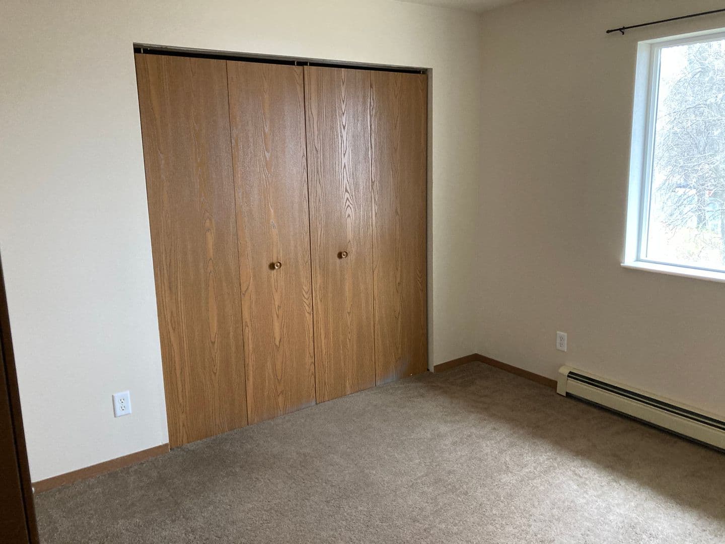 Plover Apartment: 1170 Dodds Drive