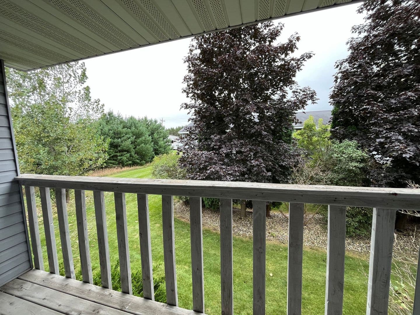Plover Apartment: 2720 Washington Ave