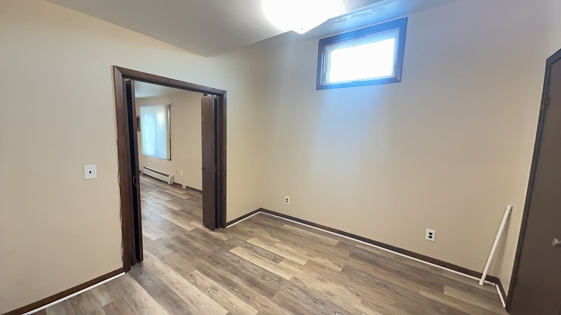 Wittenberg Apartment: 516 S Webb Street