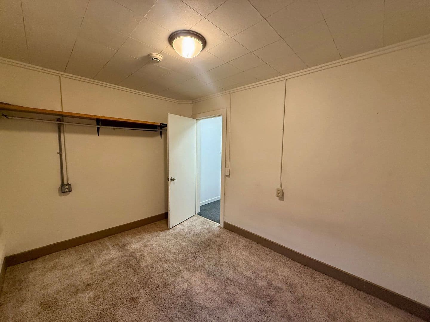 Wausau Apartment: 716 Washington St