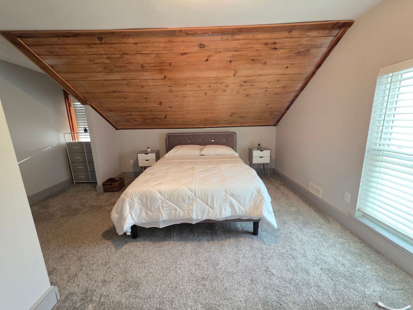 Wisconsin Rapids Apartment: 920 2nd Ave S - 922 2nd Ave S
