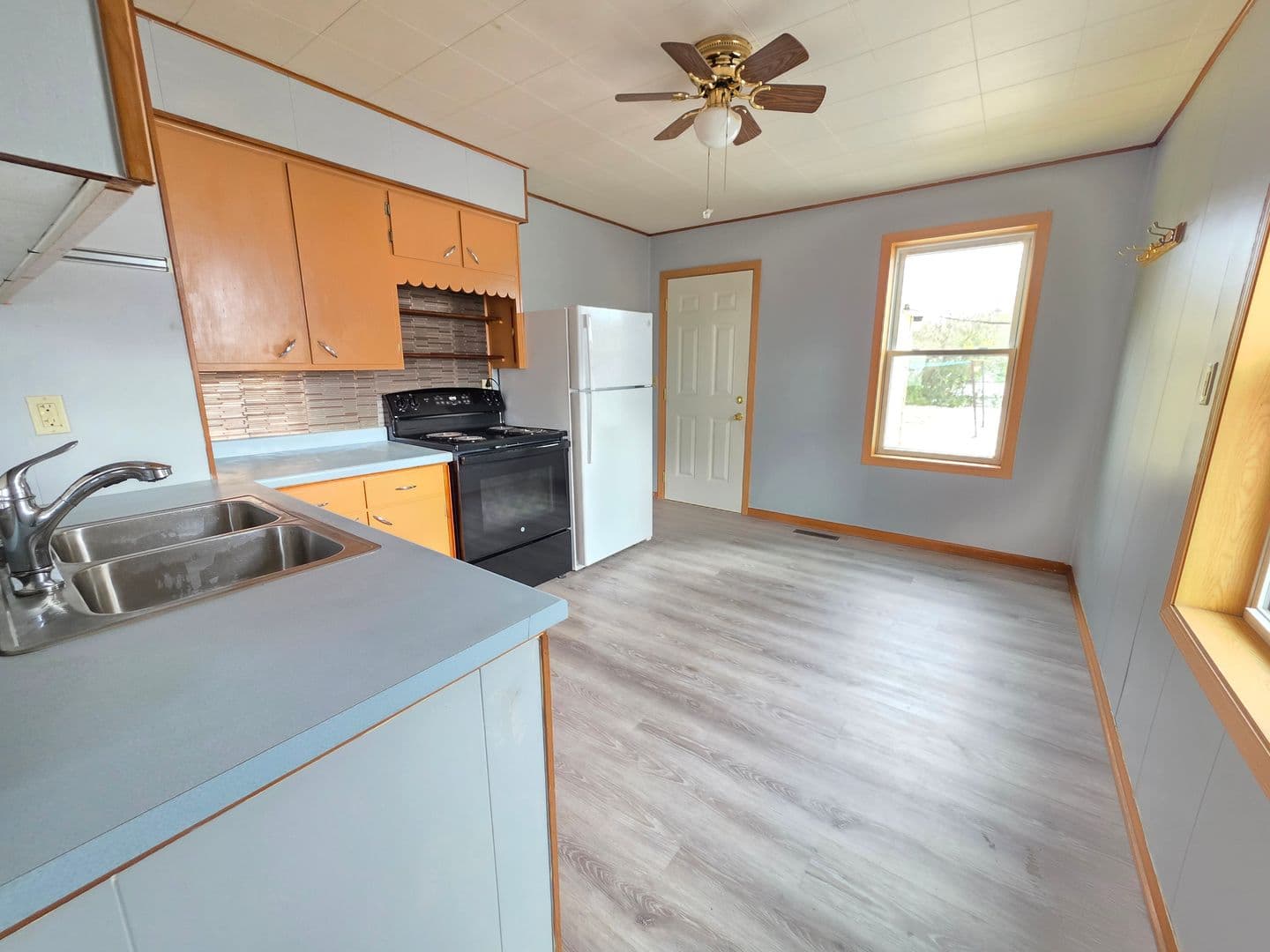 Wisconsin Rapids House: 420 16th St N