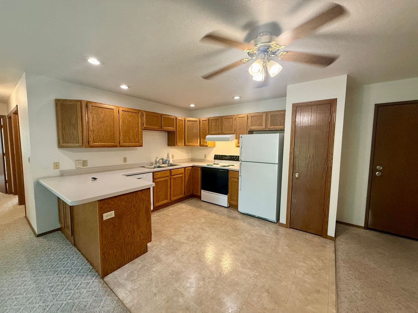 Stevens Point Apartment: 5601 Sandpiper Drive B