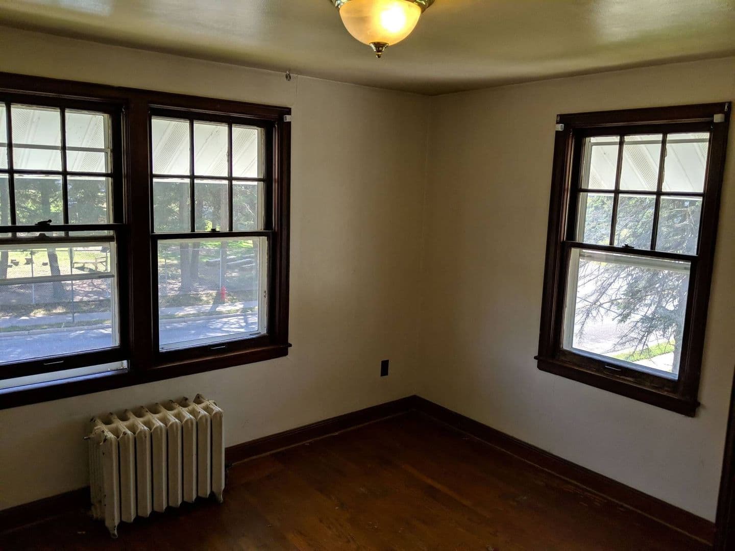 Merrill Apartment: 110 S State St