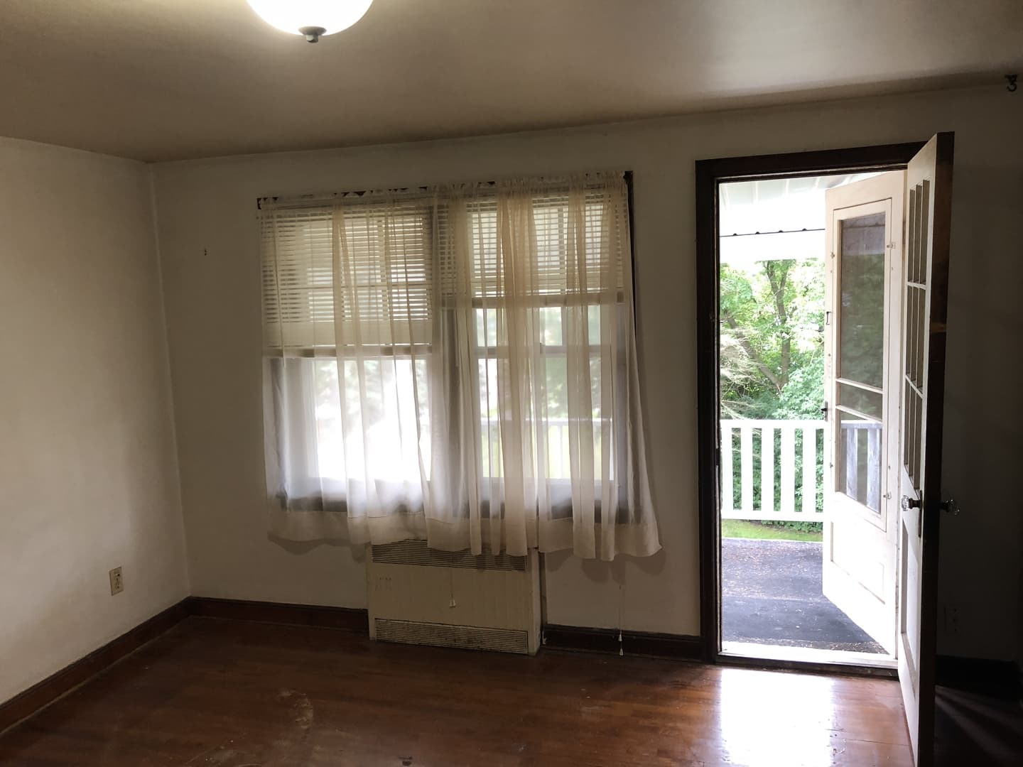 Merrill Apartment: 110 S State St