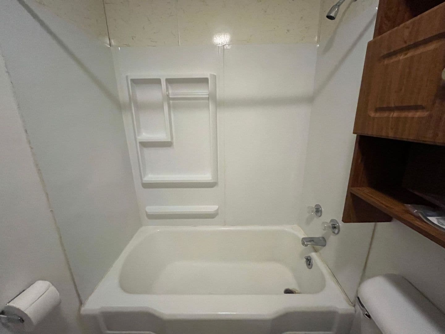 Wittenberg Apartment: 516 S Webb Street