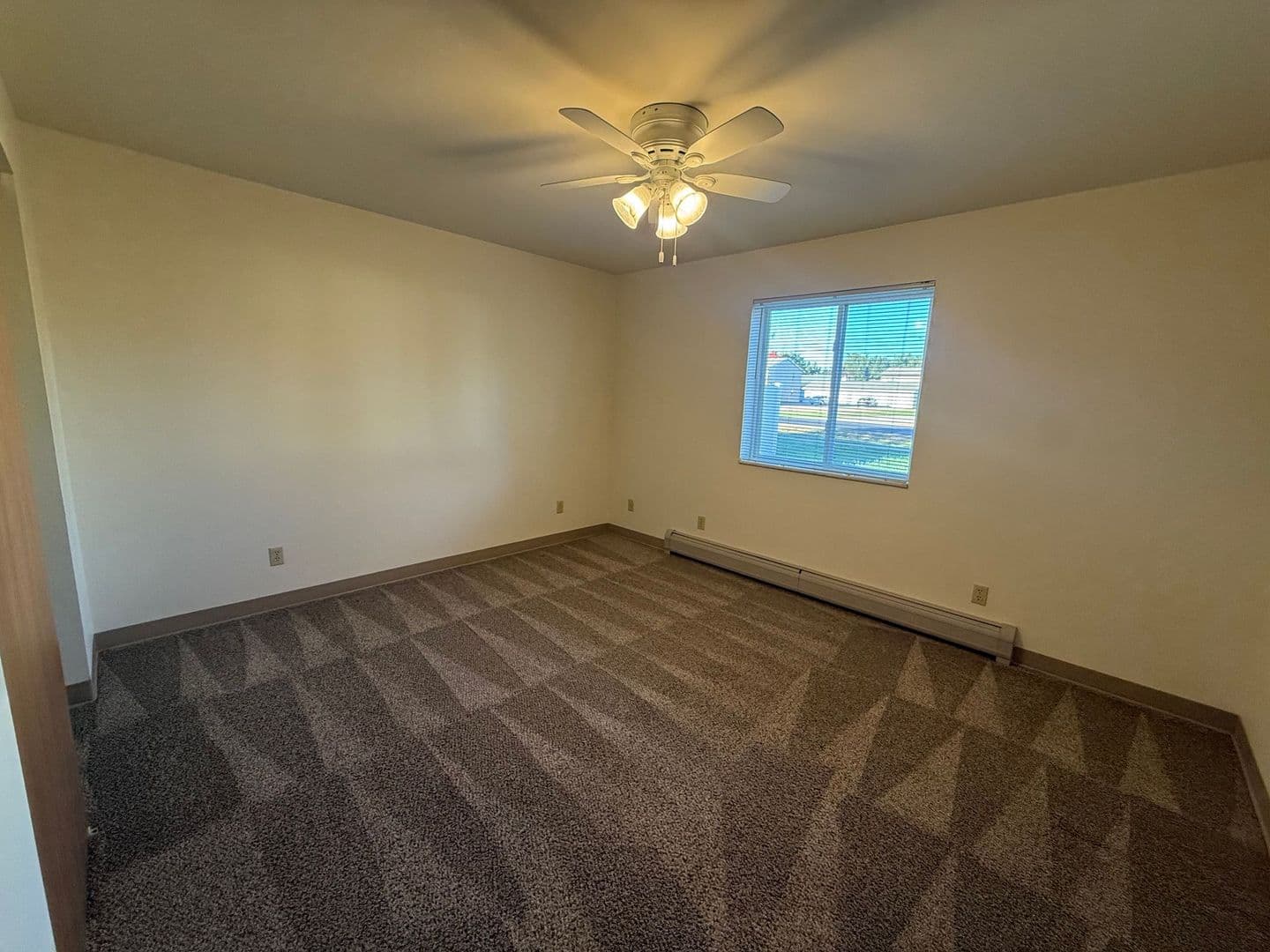 Plover Apartment: 3110 Wilson Avenue