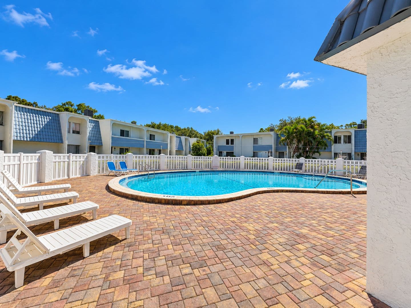 Clearwater Townhome: 2938 PINE CONE CIR APT 46
