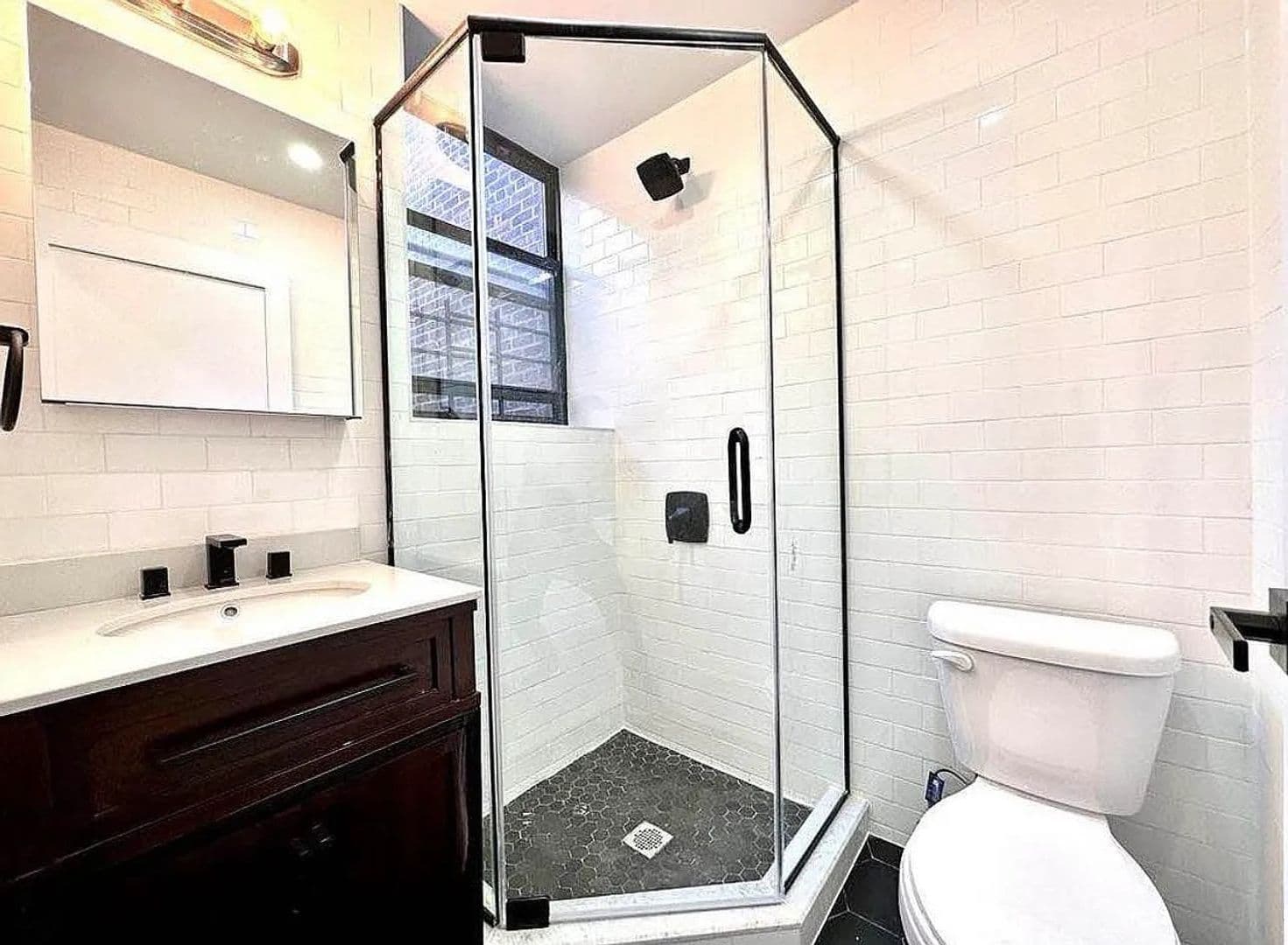 Brooklyn Apartment: 2112 Regent Place