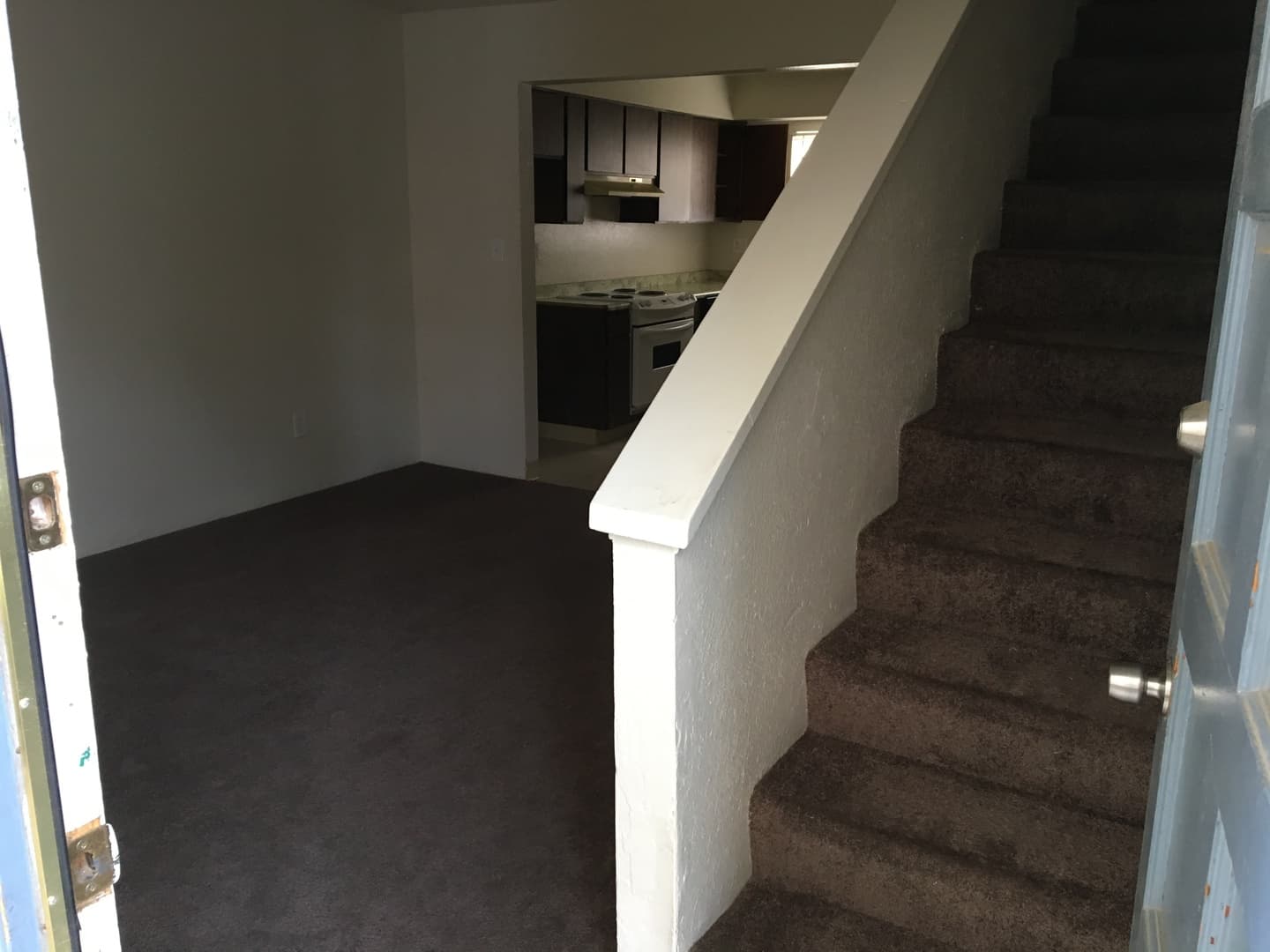 Bakersfield Apartment: 200 Lincoln Ave.