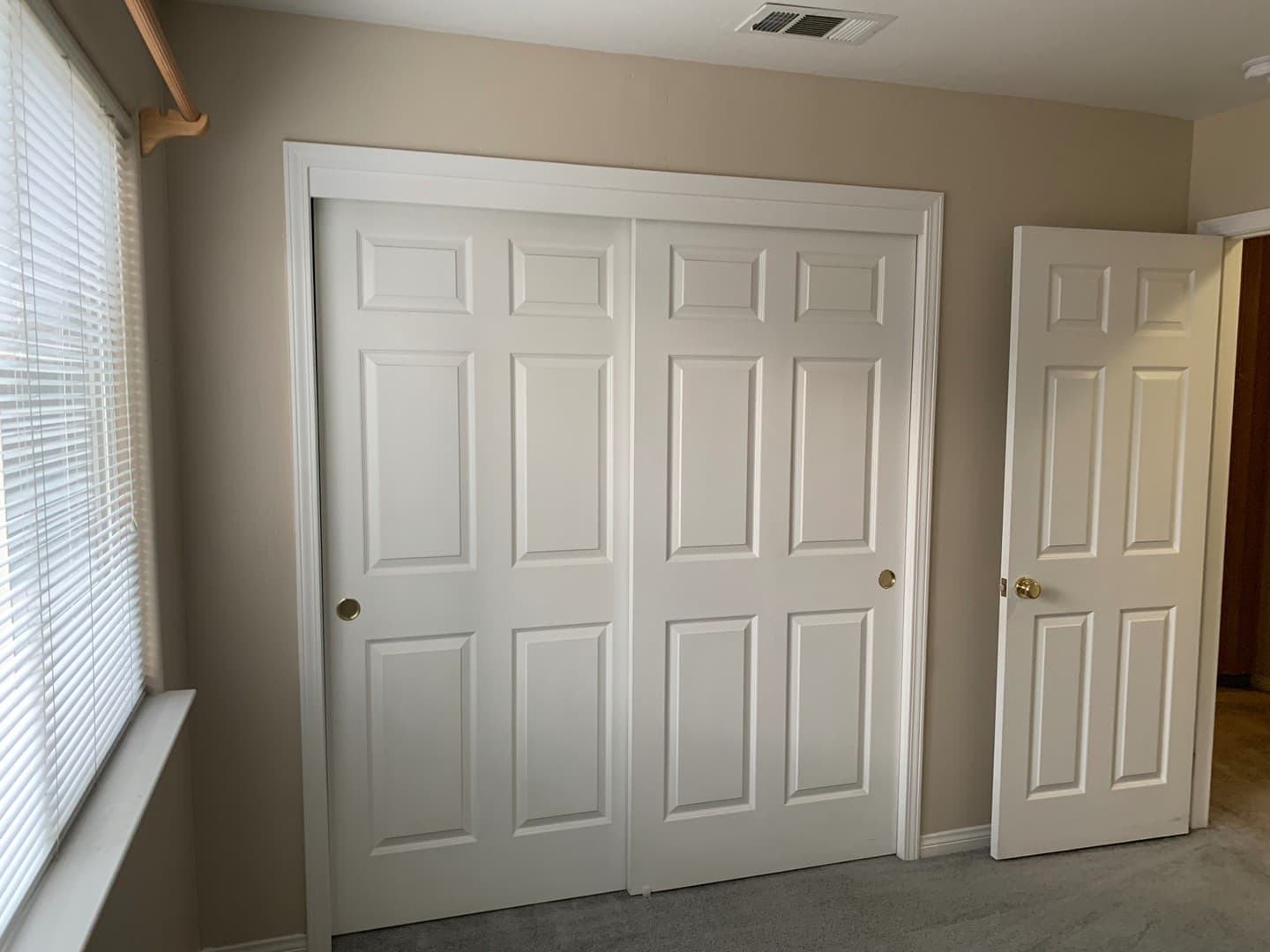 Bakersfield House: 9621 Staffordshire Way