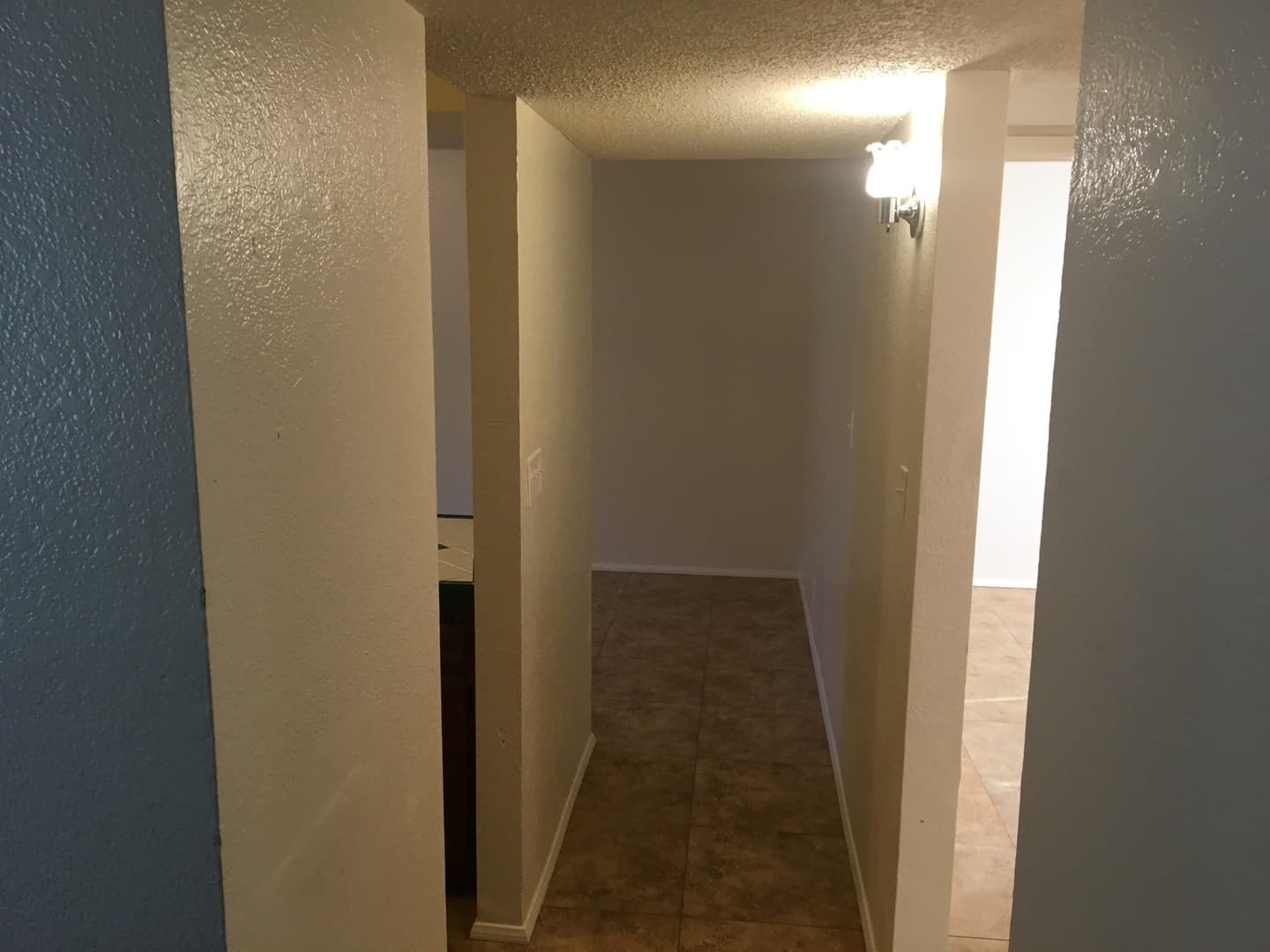 Bakersfield Apartment: 12309 Edison Hwy.