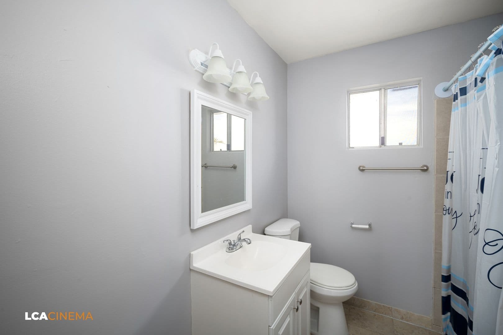 Bakersfield Apartment: 322 Decatur St.