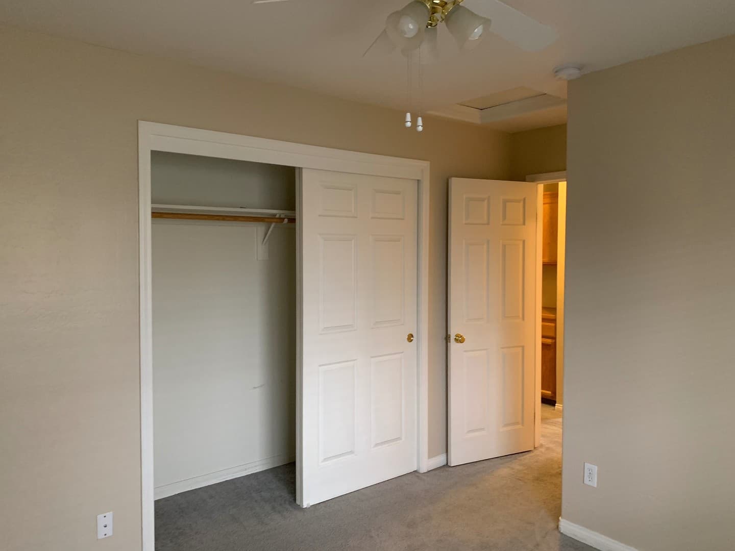 Bakersfield House: 9621 Staffordshire Way