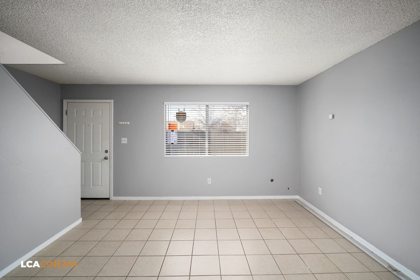 Bakersfield Apartment: 322 Decatur St.