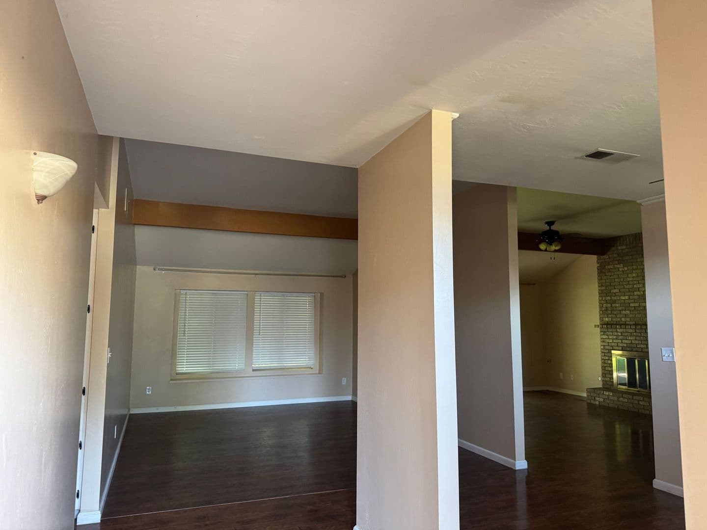 Bakersfield House: 9805 Mesa Oak Dr.