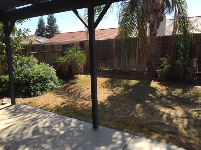 Bakersfield House: 9621 Staffordshire Way