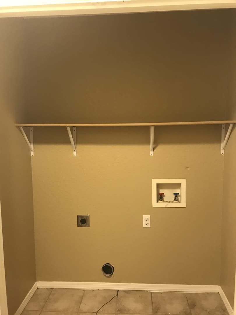 Fort Smth Apartment: Texas Road