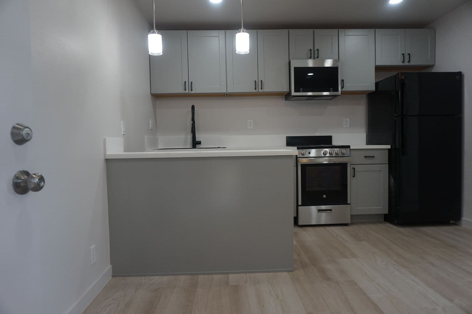 San Diego Apartment: 2481 Ulric St