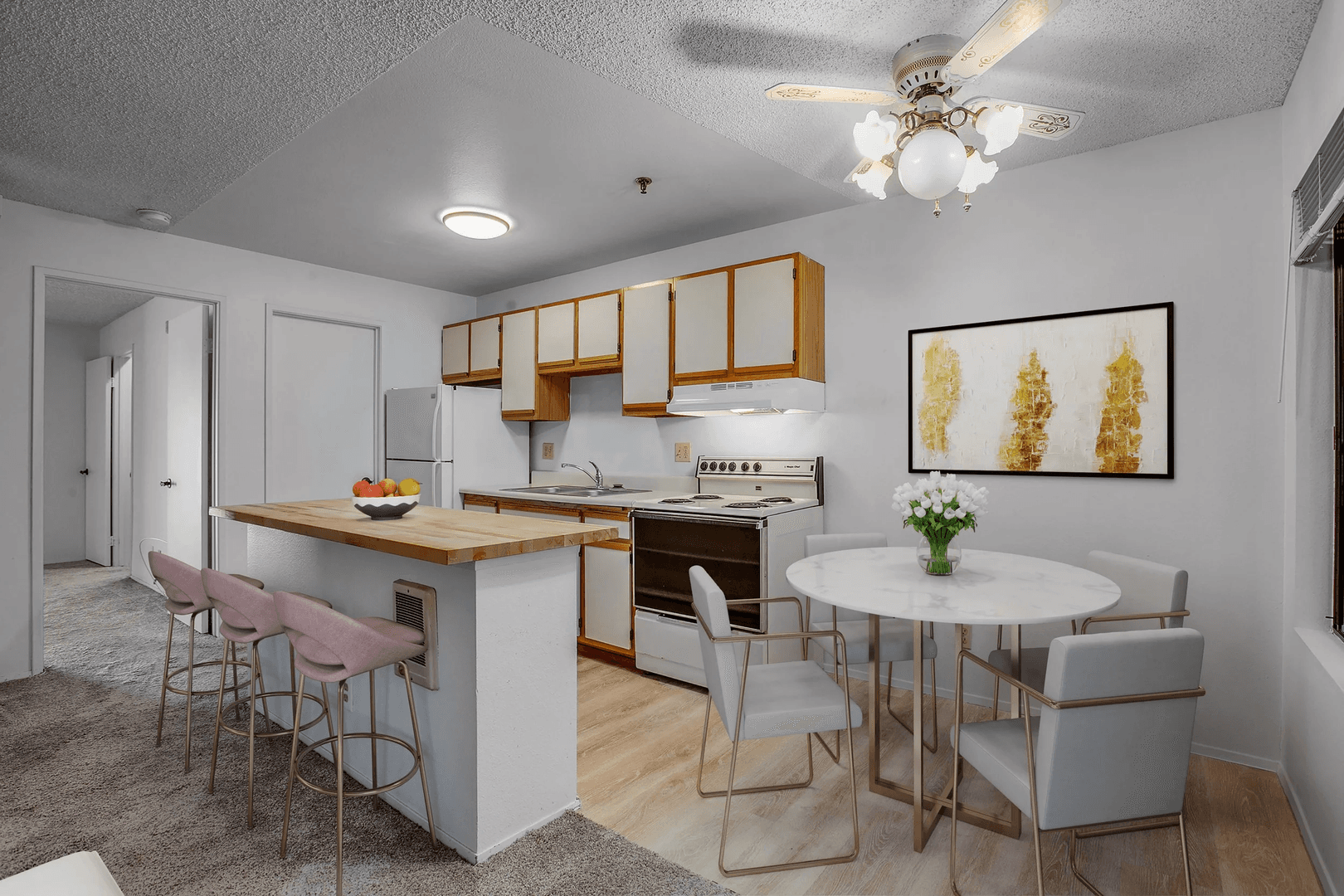 San Diego Apartment: 3912 Albatross St.