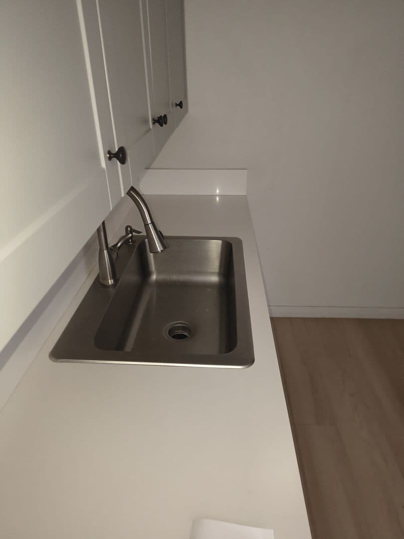 Fallbrook Apartment: 420 N. Pico Ave.