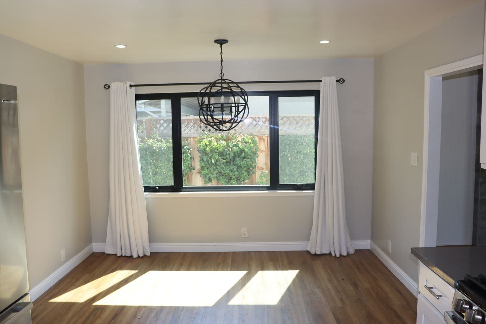 San Jose House: 3159 Vistamont Drive