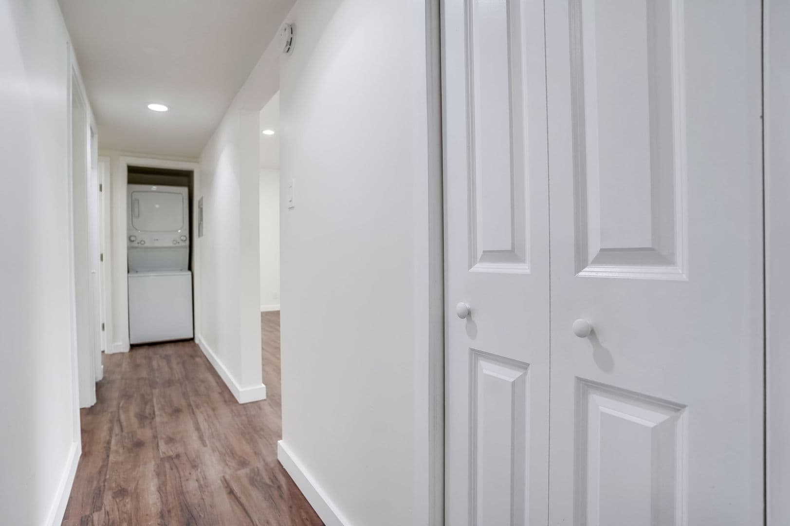 Valley Village Apartment: 5312 - 5320 Corteen Pl