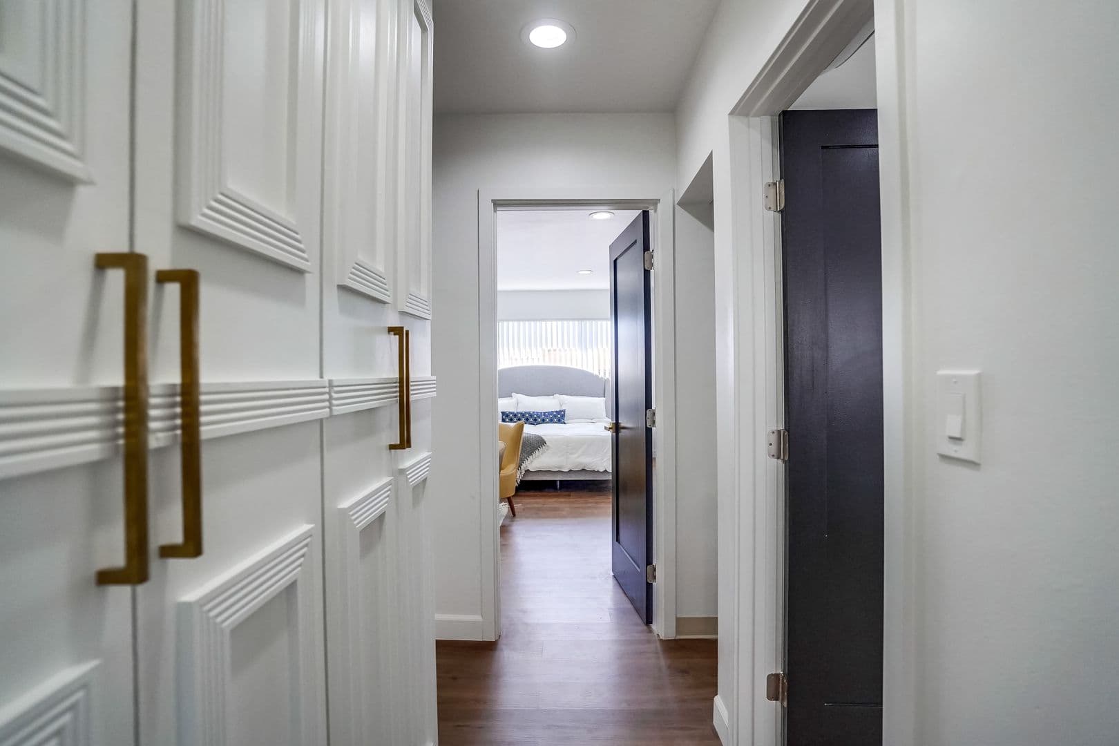 North Hollywood Apartment: 11731 Kittridge St