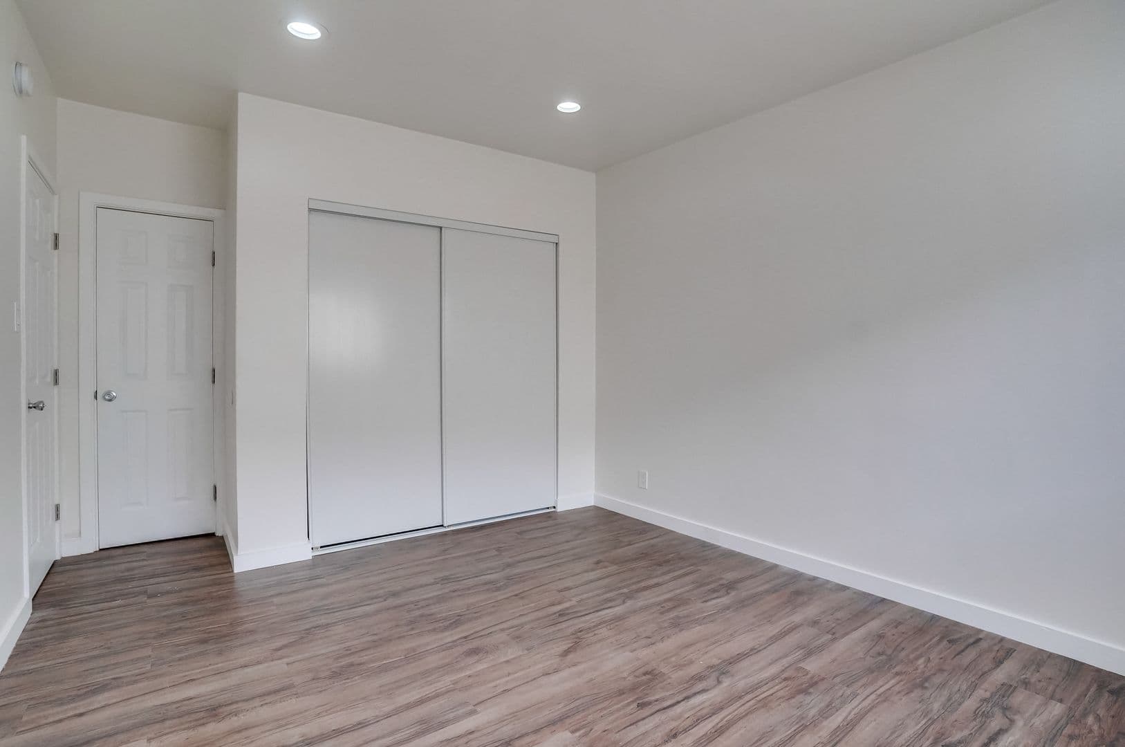 Valley Village Apartment: 5312 - 5320 Corteen Pl