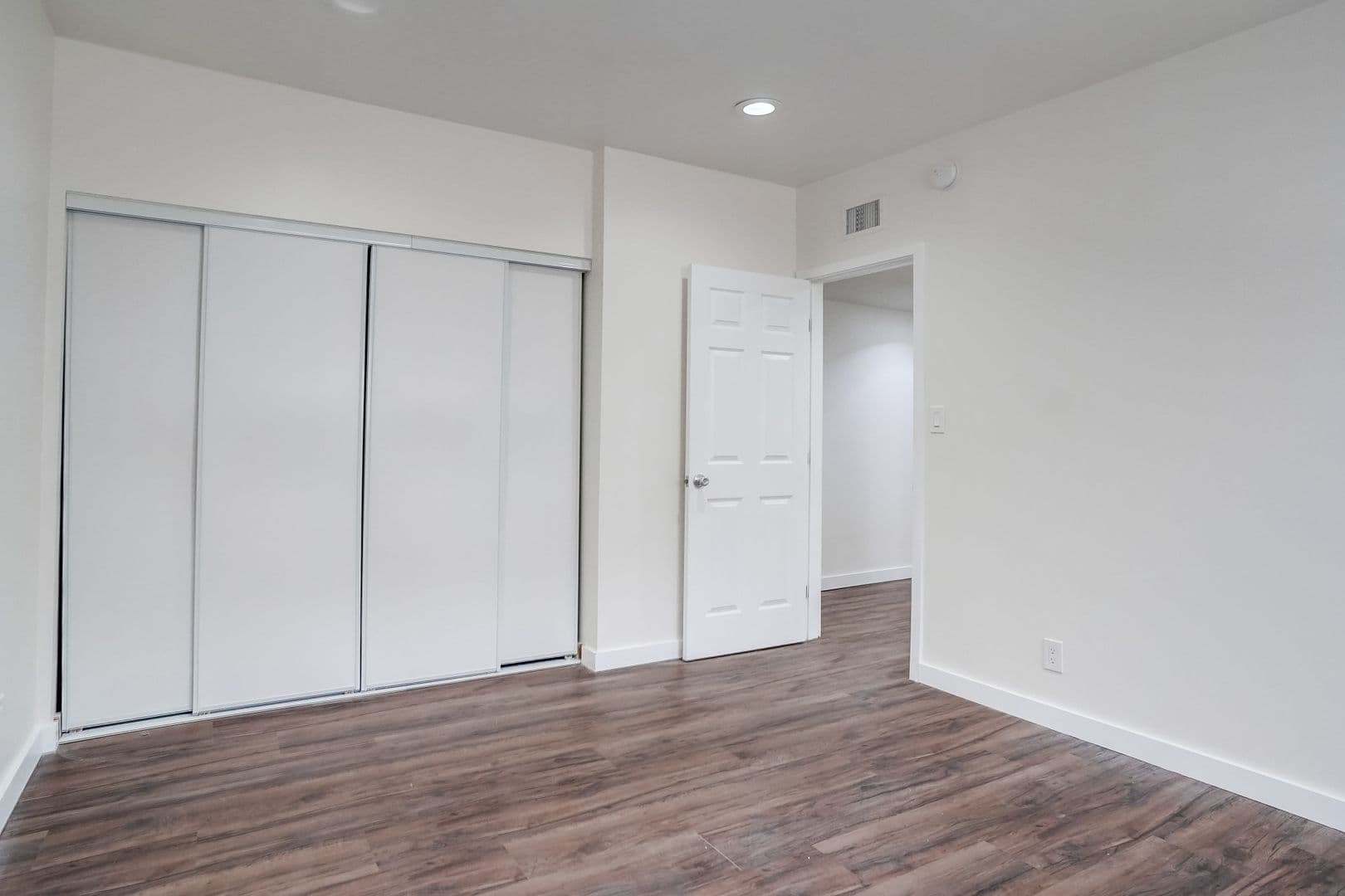 Valley Village Apartment: 5312 - 5320 Corteen Pl