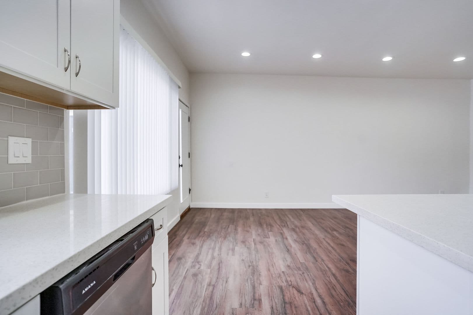 Valley Village Apartment: 5312 - 5320 Corteen Pl