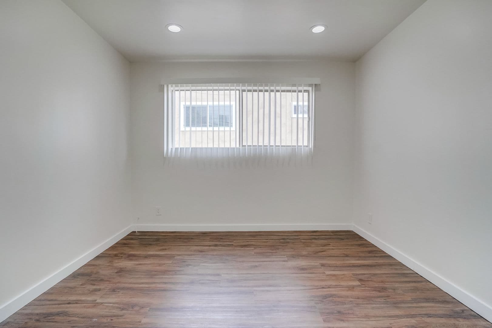 Valley Village Apartment: 5312 - 5320 Corteen Pl