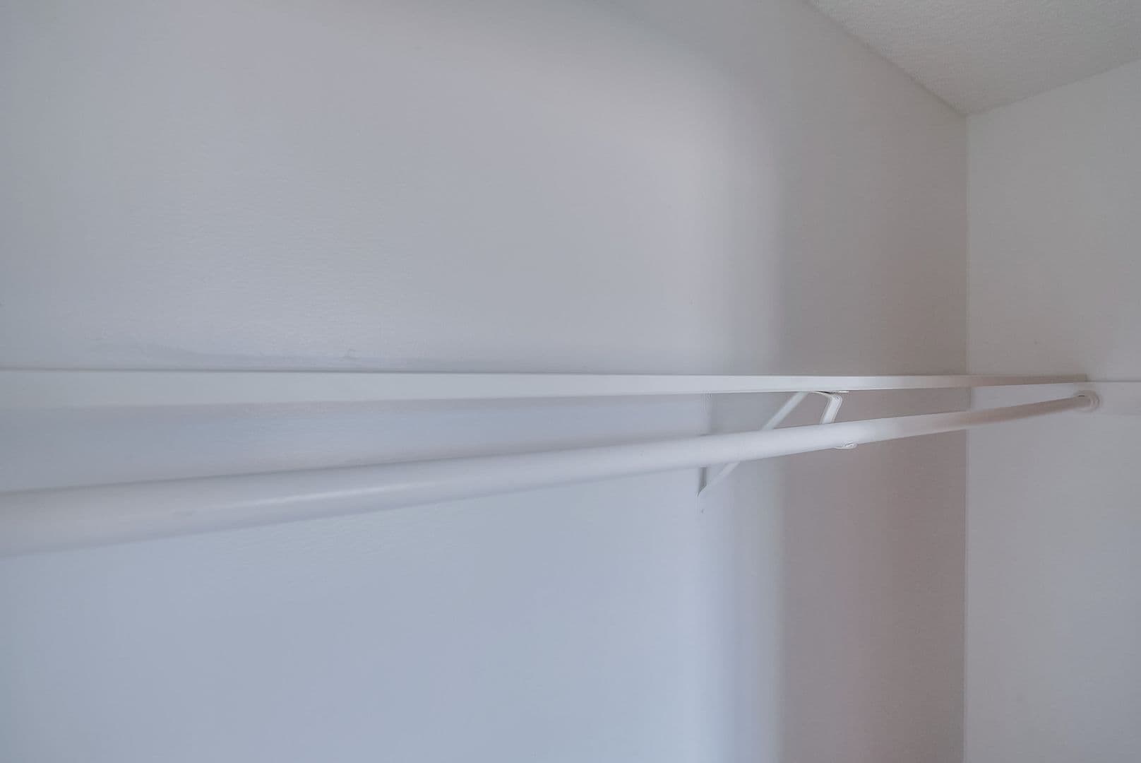 Los Angeles Apartment: 6308 Brynhurst Ave