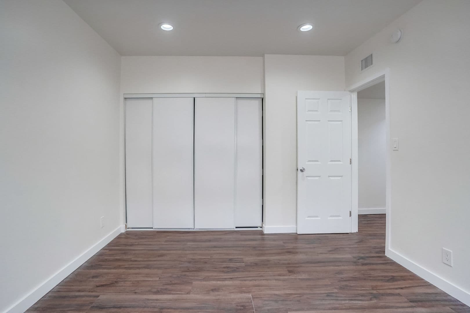 Valley Village Apartment: 5312 - 5320 Corteen Pl