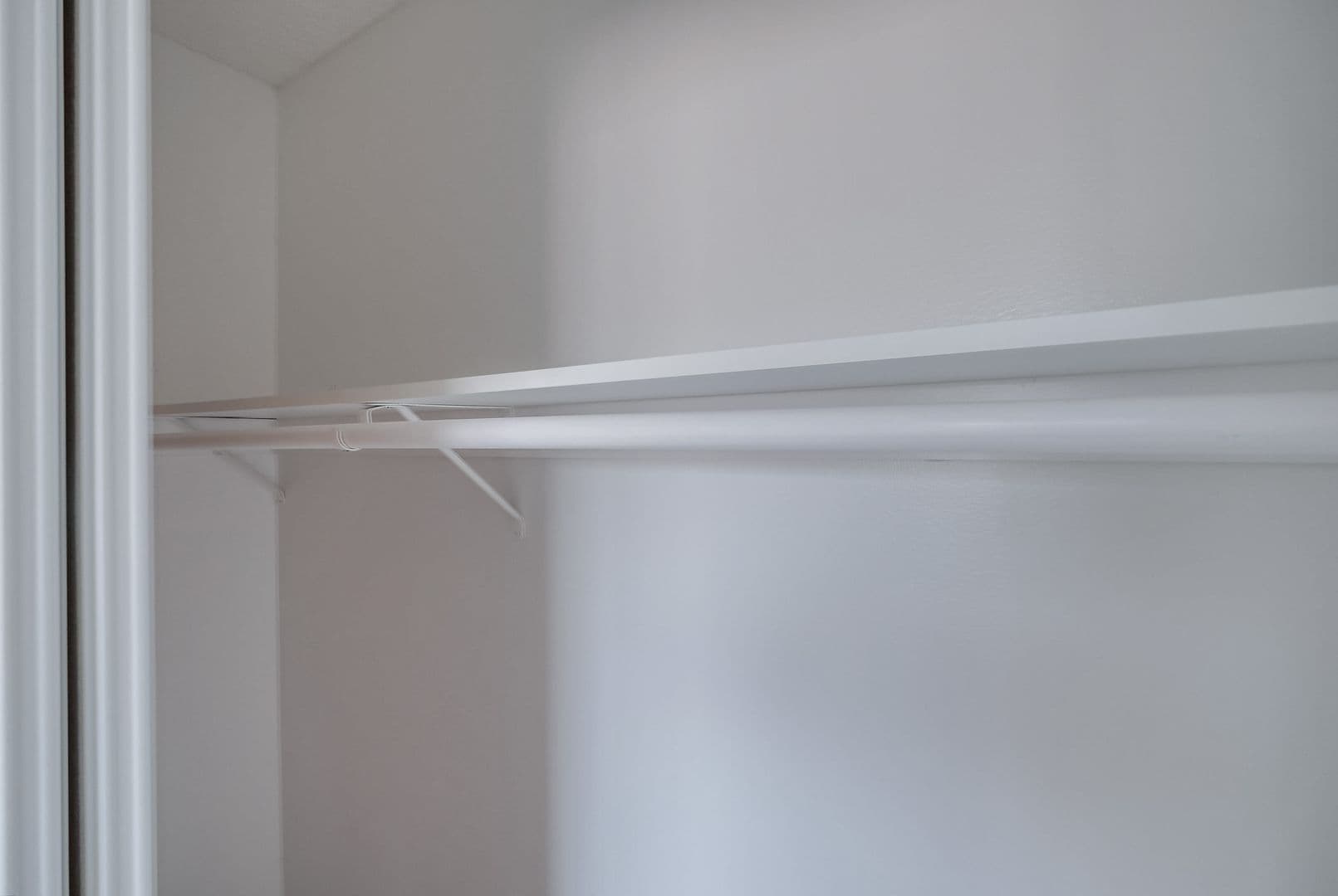 Los Angeles Apartment: 6308 Brynhurst Ave