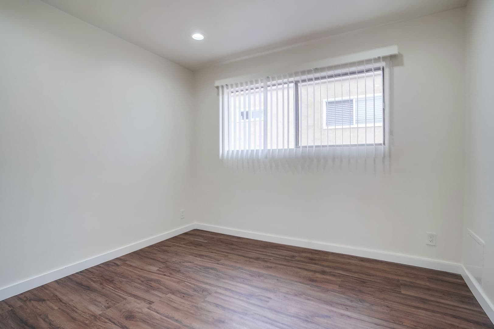Valley Village Apartment: 5312 - 5320 Corteen Pl