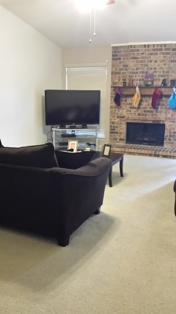 Duncanville House: 1043 Meadow Run Dr