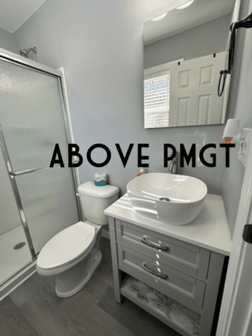 Greer House: 117 Sunnyglen dr