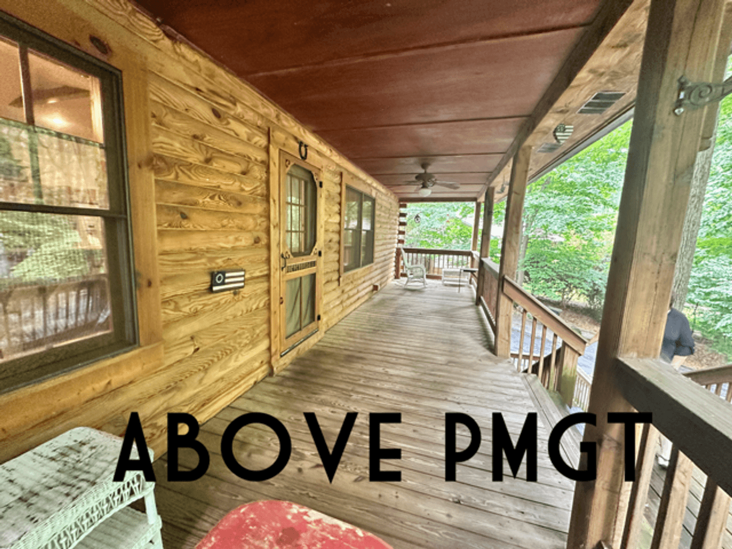 Easley House: 126 Lakeshore Dr