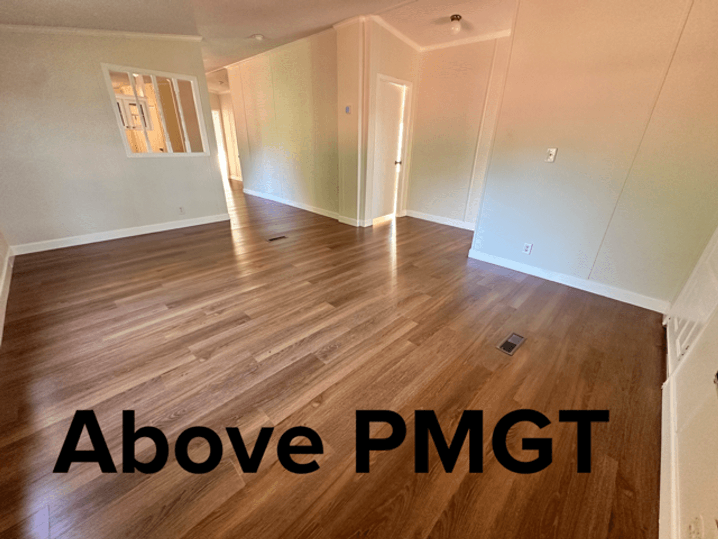Cross Hill House: 1734 Pineland Shore Circle