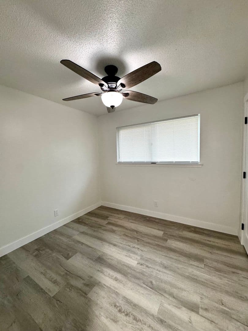 Willows Apartment: 334 N. Sonoma Street