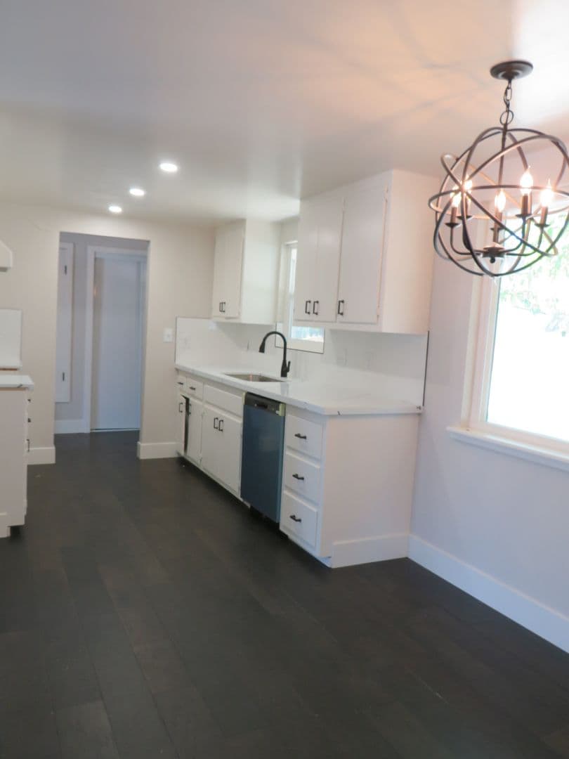 Willows House: 210 Fern St.