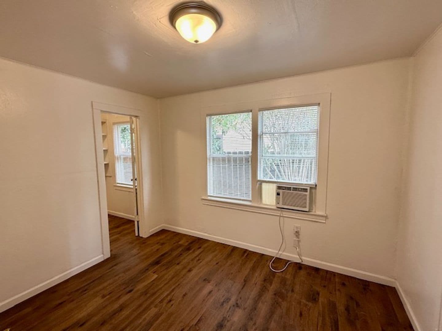 Willows House: 619 N. Plumas Street