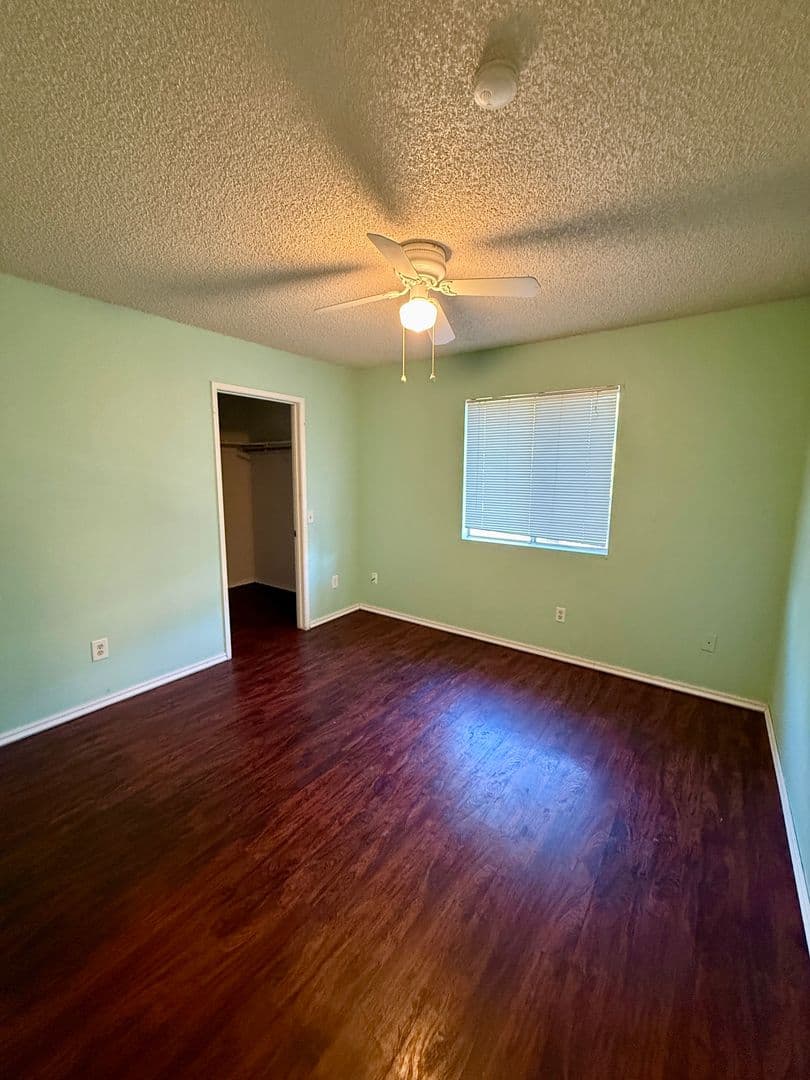 Orland House: 918 Cortina Dr.