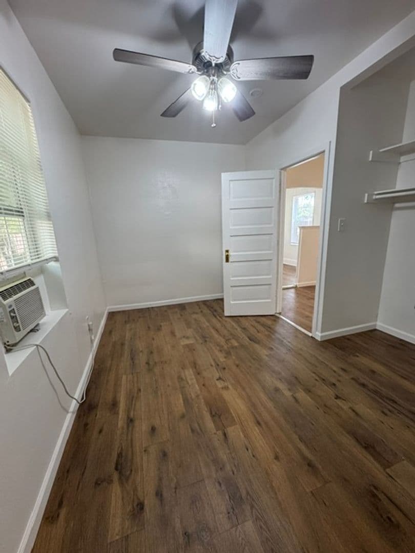 Willows House: 319 North Shasta Street