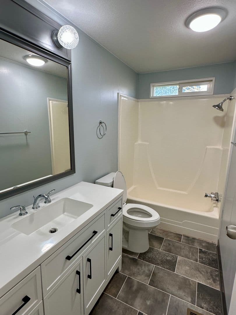 Glenn House: 2993 Co Rd XX