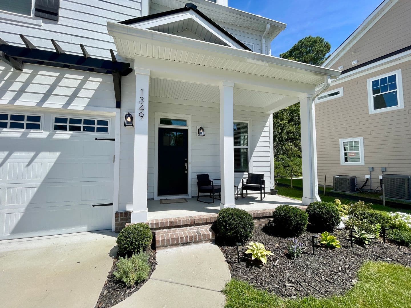 Virginia Beach House: 1349 Narrow Way