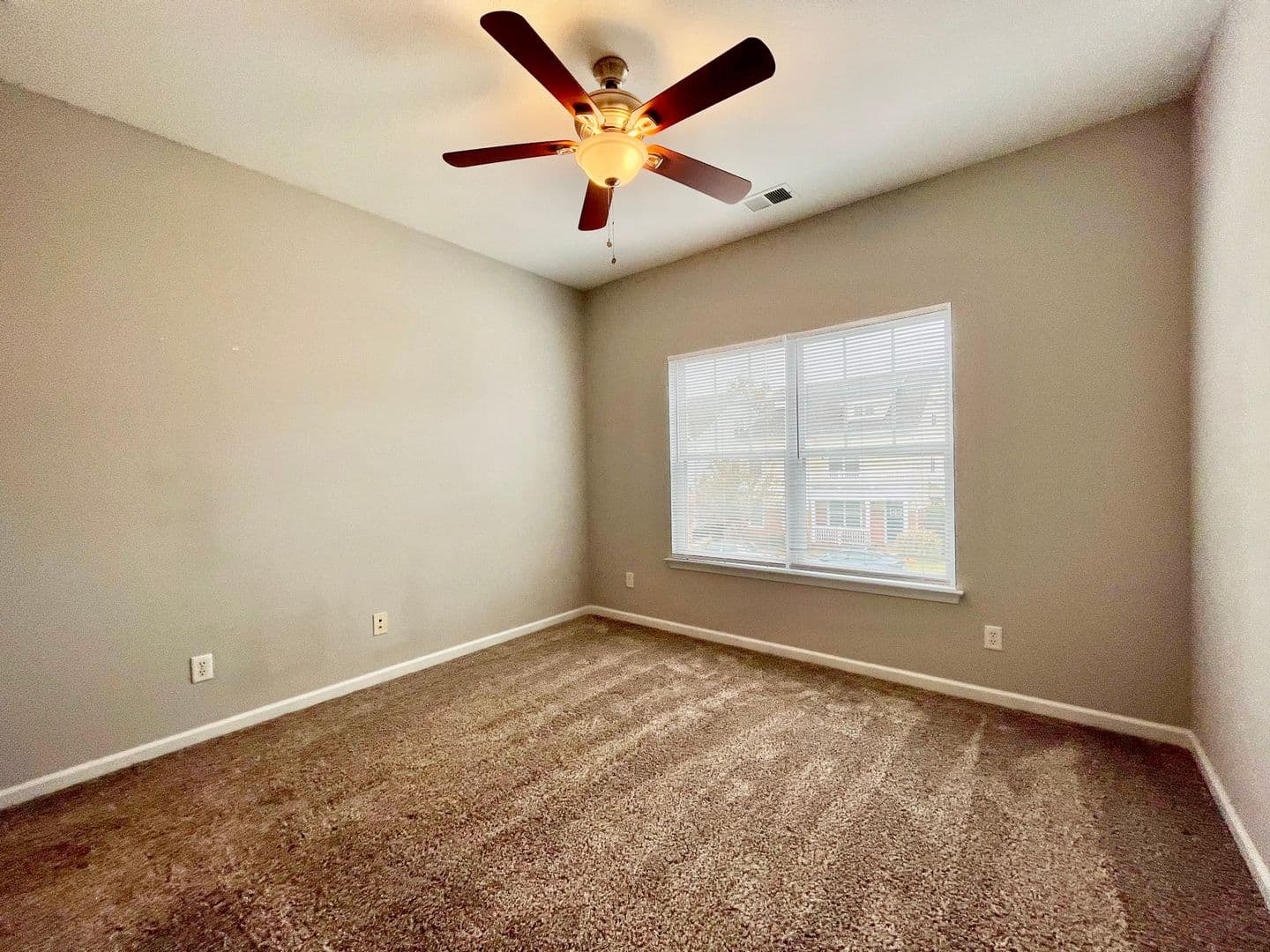 Norfolk House: 8230 Highland Street